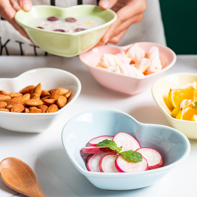 Household Irregular Ceramic Sauce Plate Online Sensation Heart Breakfast Bowl Colored Glaze Salad Bowl Seasoning Dish Vinegar Dish Bowl Foreign Trade