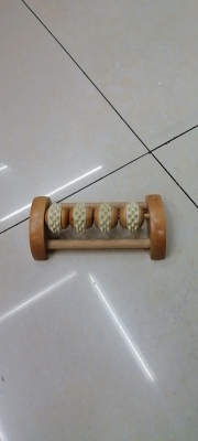 Four-Wheel Massager with Teeth