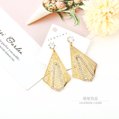 Internet Celebrity High-Grade Micro Rhinestone Geometric Earrings Women's Korean-Style Dongdaemun New Stylish Simple and Versatile Earrings Fashion