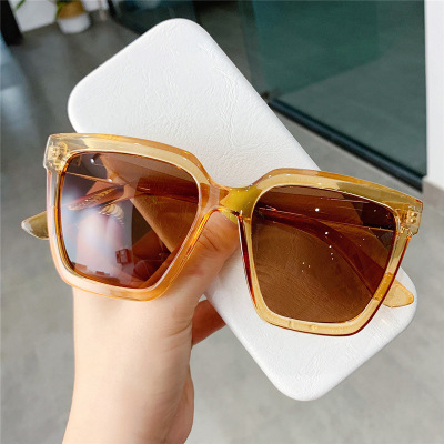 Sunglasses Korean Hipster Women's Fashion Face Repair Outdoor Street Shot UV Protection Stylish Large Frame Sunglasses New