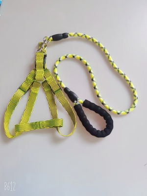 Pet Supplies! Chest Strap Plus Hand Holding Rope For Dogs, Explosion-Proof Anti Breaking Loose!