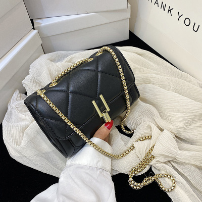 Women's Bag 2012 New Fashion Korean Style Rhombus Chain Bag Classic Style Shoulder Crossbody Bag Internet Celebrity Women's Bag Small Square Bag