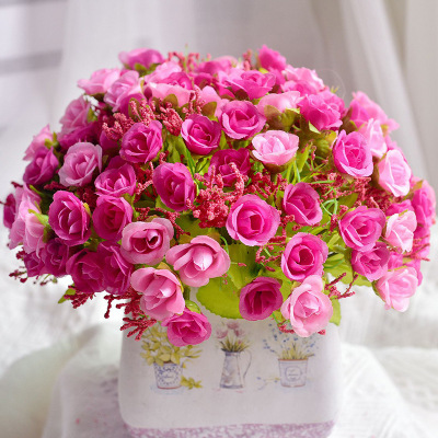 Factory Wholesale Artificial Flower Artificial Flower Artificial Rose Bunch of Flowers Diamond Rose Bud