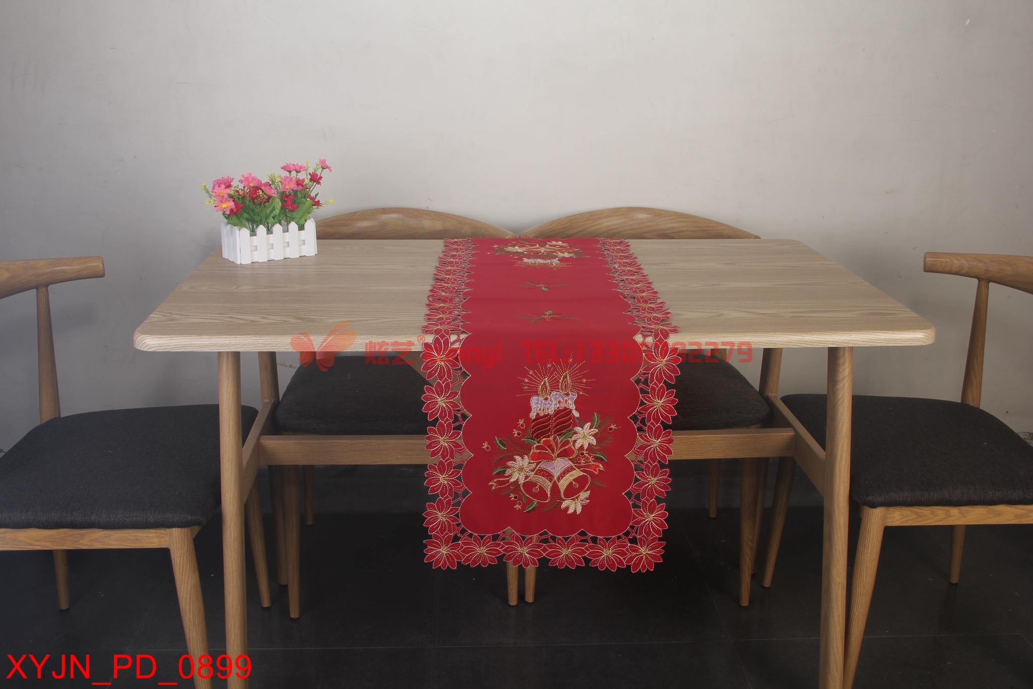 圣诞桌旗40*170厘米欧式绣花镂空桌旗餐垫盘垫布艺刀叉餐具垫装饰