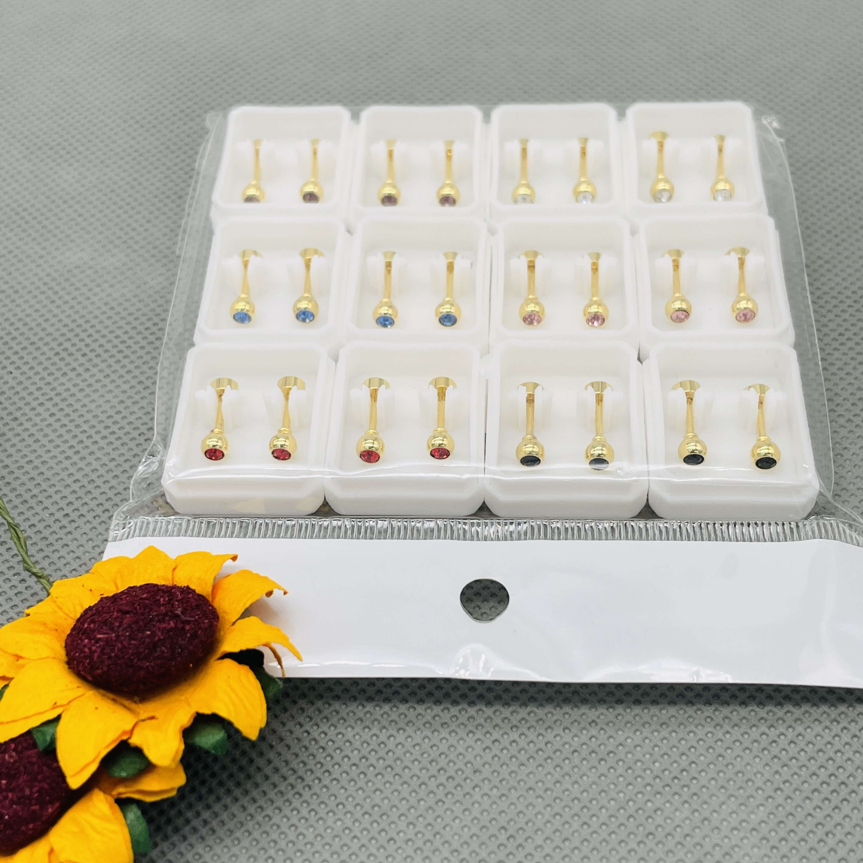 气质耳钉高级感网红耳饰不锈钢小巧新款潮2025时尚耳钉