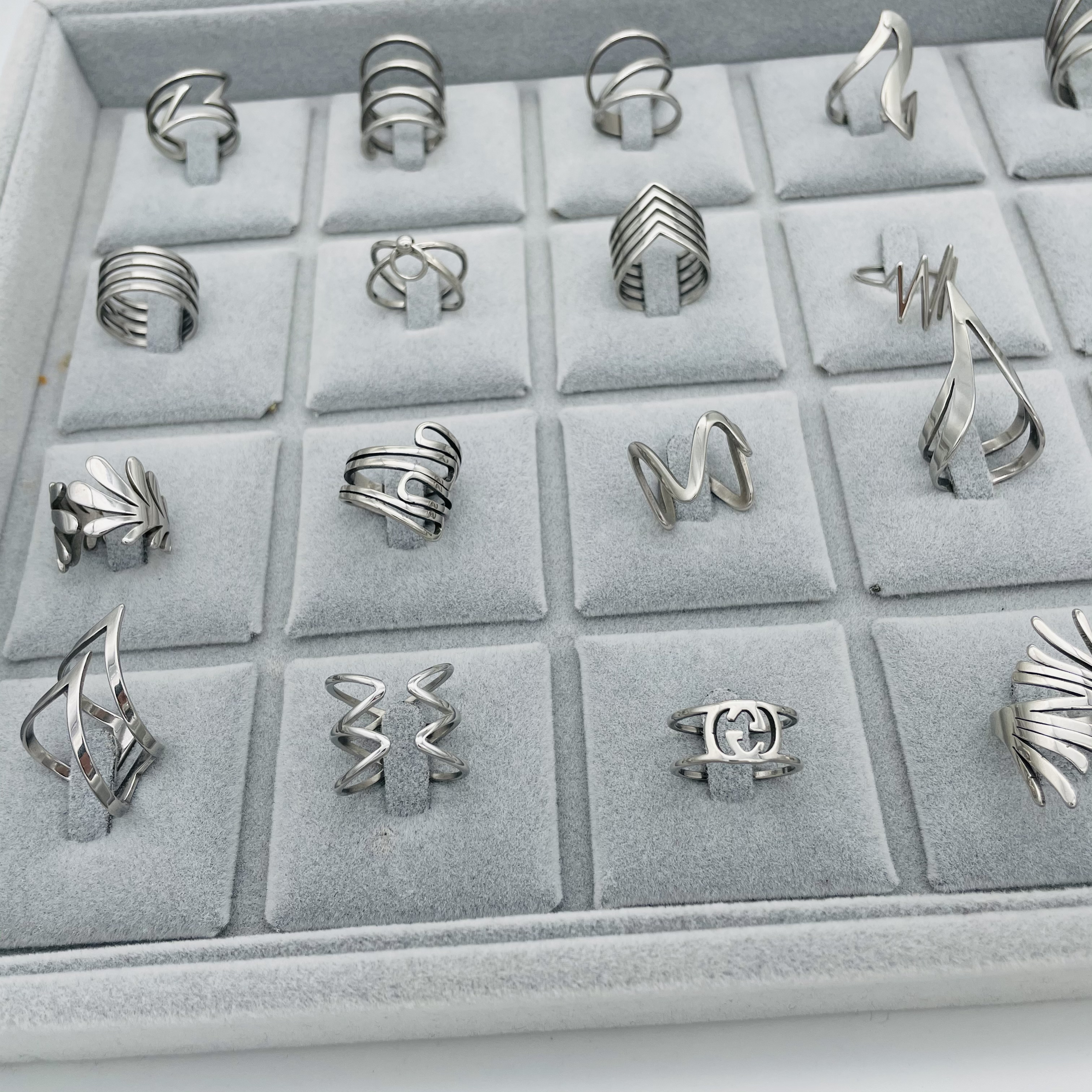 欧美时尚钛钢 不锈钢戒指防过敏 不易变形 不易变色 流行爆款