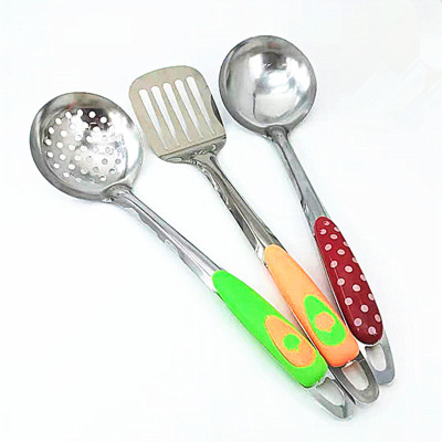 Factory Direct Supply Stainless Steel Soup Ladle Color Plastic Handle Spoon Large Rice Spoon Shovel Slotted Turner Wholesale Two Yuan Supply