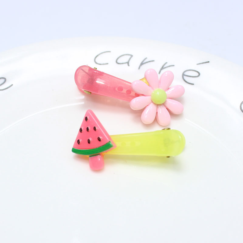 韩版儿童塑料鸭嘴夹 卡通树脂小发夹 小礼物赠品批发