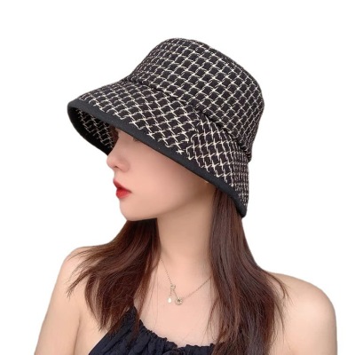 Classic Style Hat for Women Ins Korean Style Retro Black Same Design as Designer Bucket Hat Elegant Autumn and Winter Fashionable Bucket Hat