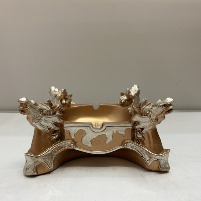 Craft Enterprise Wholesale Golden Horse Head Ashtray Home Ornament Crafts Wholesale Resin Decorations