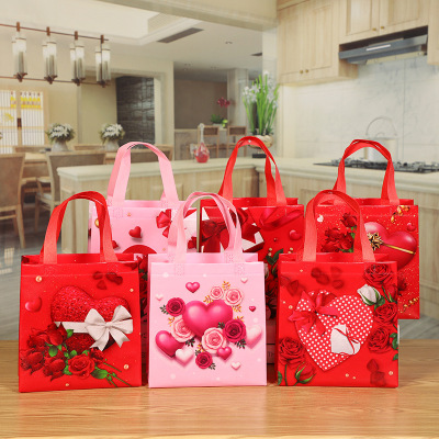 Manufacturer Exclusive For Cross-Border 222311cm Valentine 'S Day Non-Woven Coated Gift Portable Shopping Bag Packaging Bag In Stock