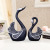 Resin Decorations Crafts European Couple Swan Home Decorations Wedding Gifts Wine Cabinet Decorations