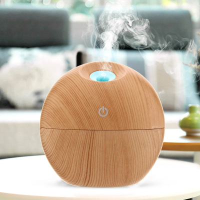 Small and Exquisite Wood Grain round Humidifier USB Office Domestic Aroma Diffuser