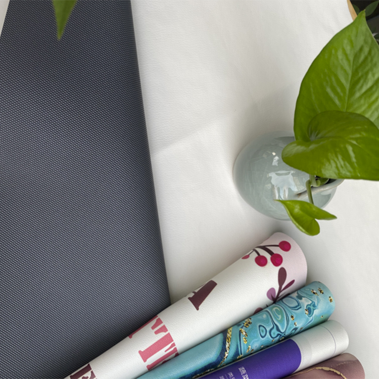 Q弹硅胶面料皮革餐垫桌垫防水防油防热硅胶垫轻奢皮革面料