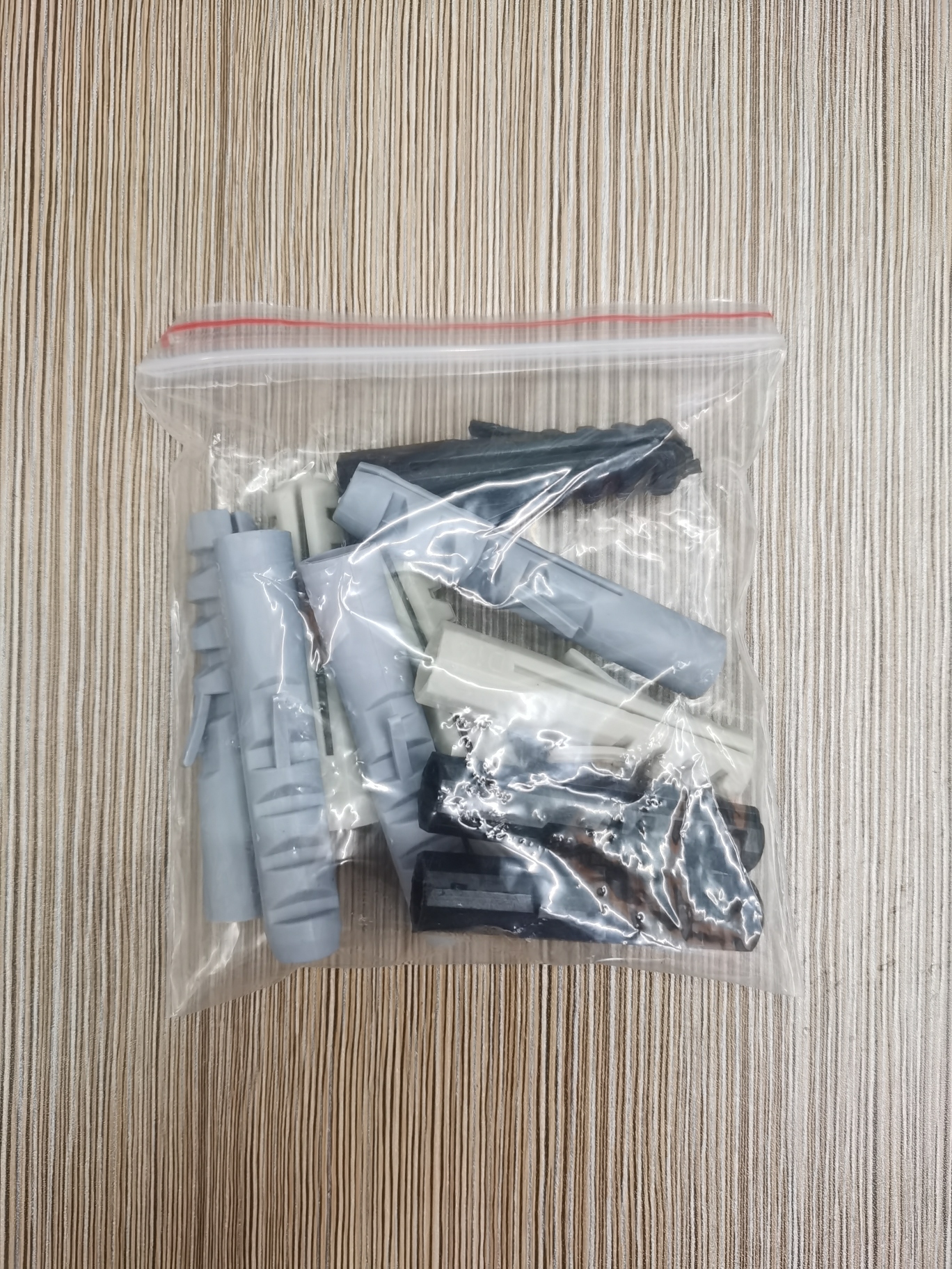 环保膨胀螺丝管