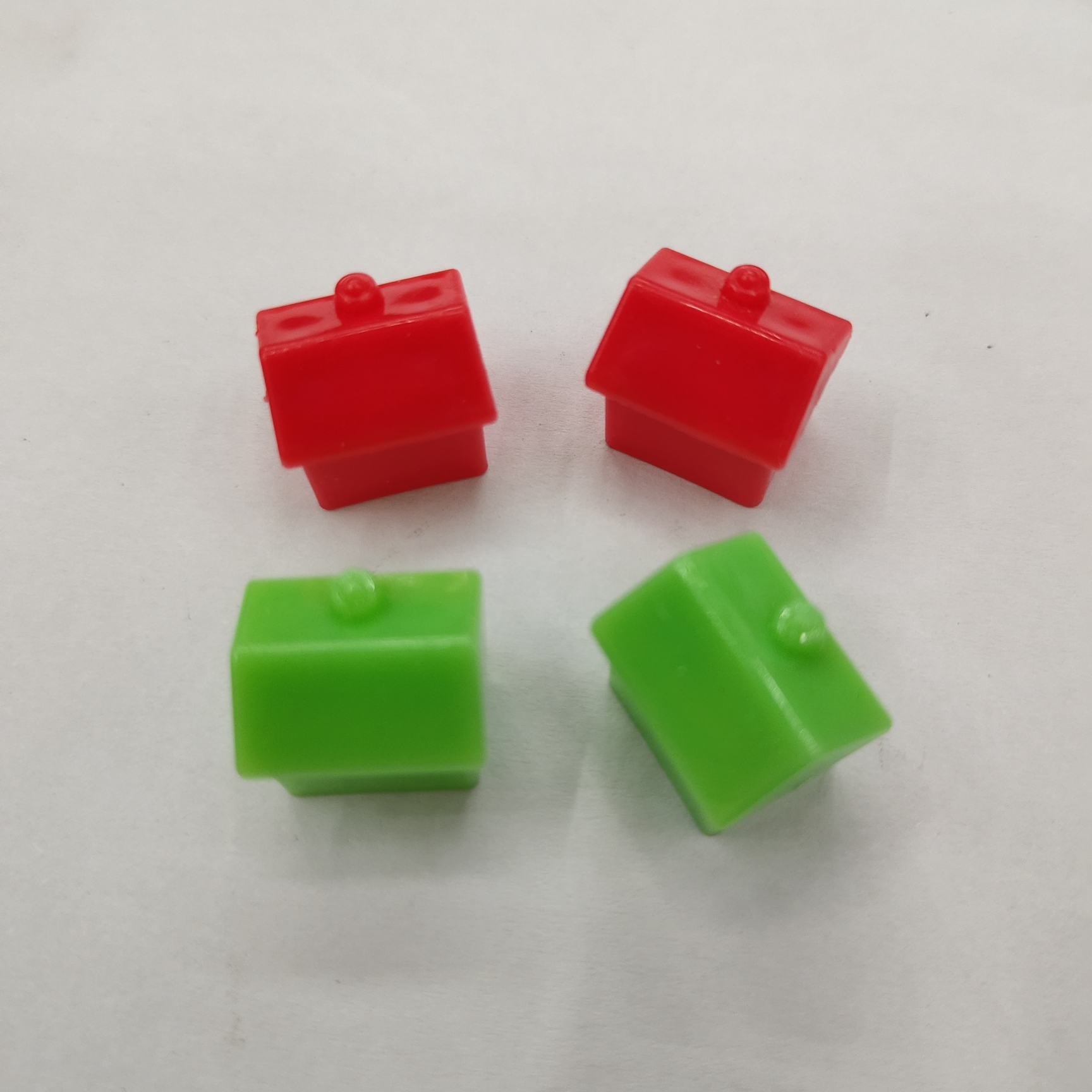 供应小房子棋子 骰子 塑料棋子 大富翁玩具配件桌游配件 环保材质