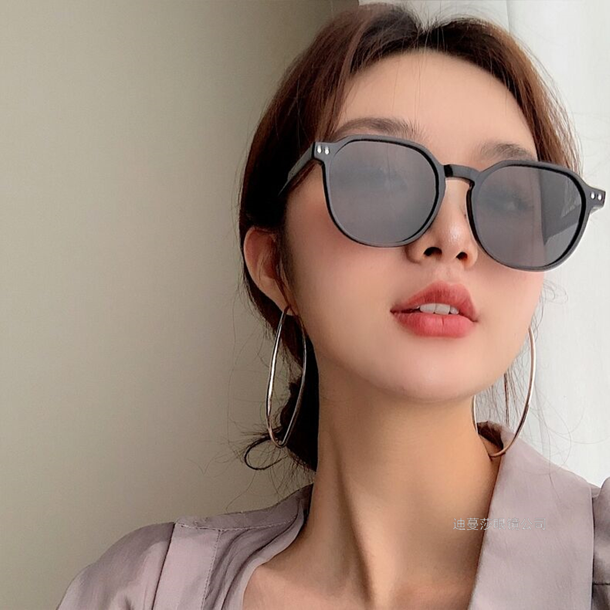 小红书不规则网红奶茶色墨镜女潮ins风韩版大框复古猫眼太阳眼镜