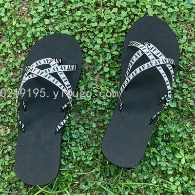Printed Open Toe Flip Flops/Sandals