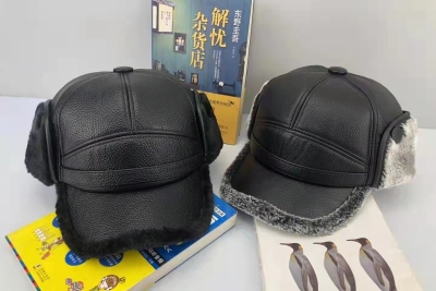 Autumn and Winter Middle-Aged and Elderly Ear Protection Bright Color Leather Hat Warm Dad Hat