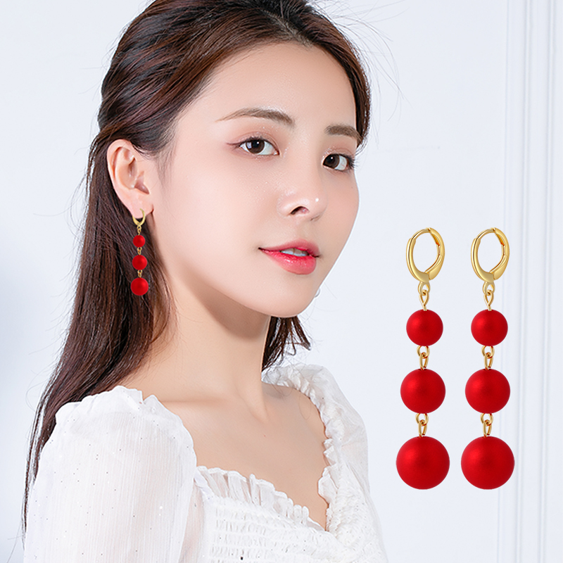厂家新年款磨砂红珍珠耳环质感气质时尚耳挂显脸瘦喜庆大气耳饰品