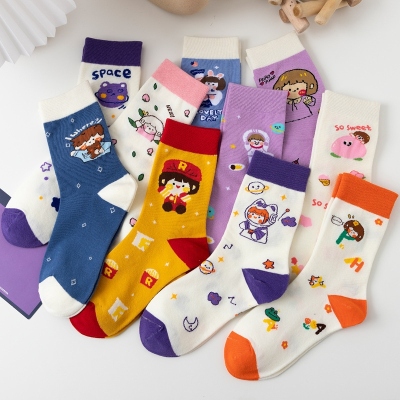 Cute Socks Women's Korean-Style Autumn and Winter New Mid-Calf Japanese Ins Fashion Preppy Style Versatile Long Tube Space Cartoon Women's Socks