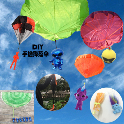 Park Hot Sale Children's Square Beach Hand Throwing Parachute Small Flying Umbrella Kindergarten Hand Throwing Parachute Toy