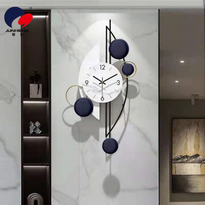 Creative and Slightly Luxury Art Decorative Clock Living Room Home Nordic Internet Celebrity Clock Wall Pocket Watch Modern Minimalist