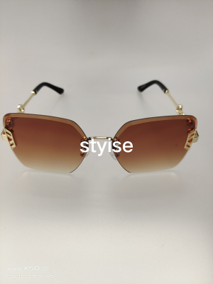 Men's and Women's Similar Glasses New Sunglasses Fashionable Frameless Metal Sunglasses 368-21023