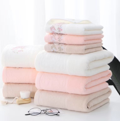 Cotton Bath Towel Wholesale Xinjiang Cotton Large Bath Towel 5-Star Hotel Level Absorbent Bath Towel Thickened Soft Household Embroidered Patch