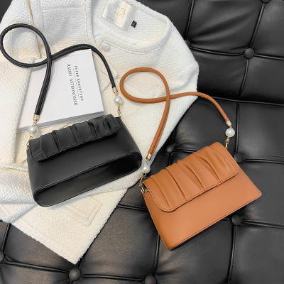 Women's Bag Autumn 2021 New Fashion Pleated Underarm Bag Personal Leisure Design Simple Shoulder Bag Handbag