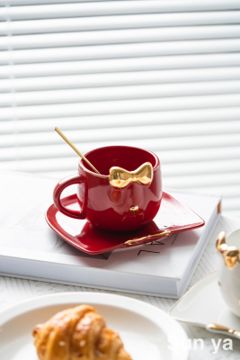 Hot Selling Cartoon Bow Tie Coffee Set Creative Porcelain Cup Light Luxury Mug Cute Water Glass