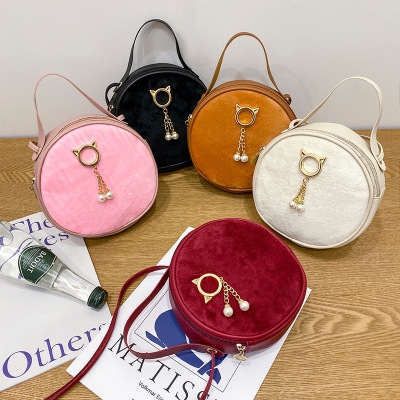 Retro Small round Bag 2021women Handbags Fresh Sweet Crossbody Bag Wholesale for Girls Small round Shoulder Bag