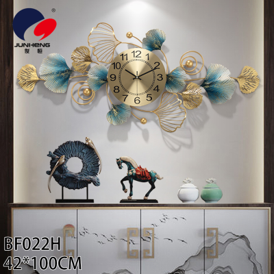 New Chinese European and American Style Wall Clock Living Room Fashion Home Light Luxury Ginkgo Leaf Decorative Creative Clock Personality Elegant Pocket Watch