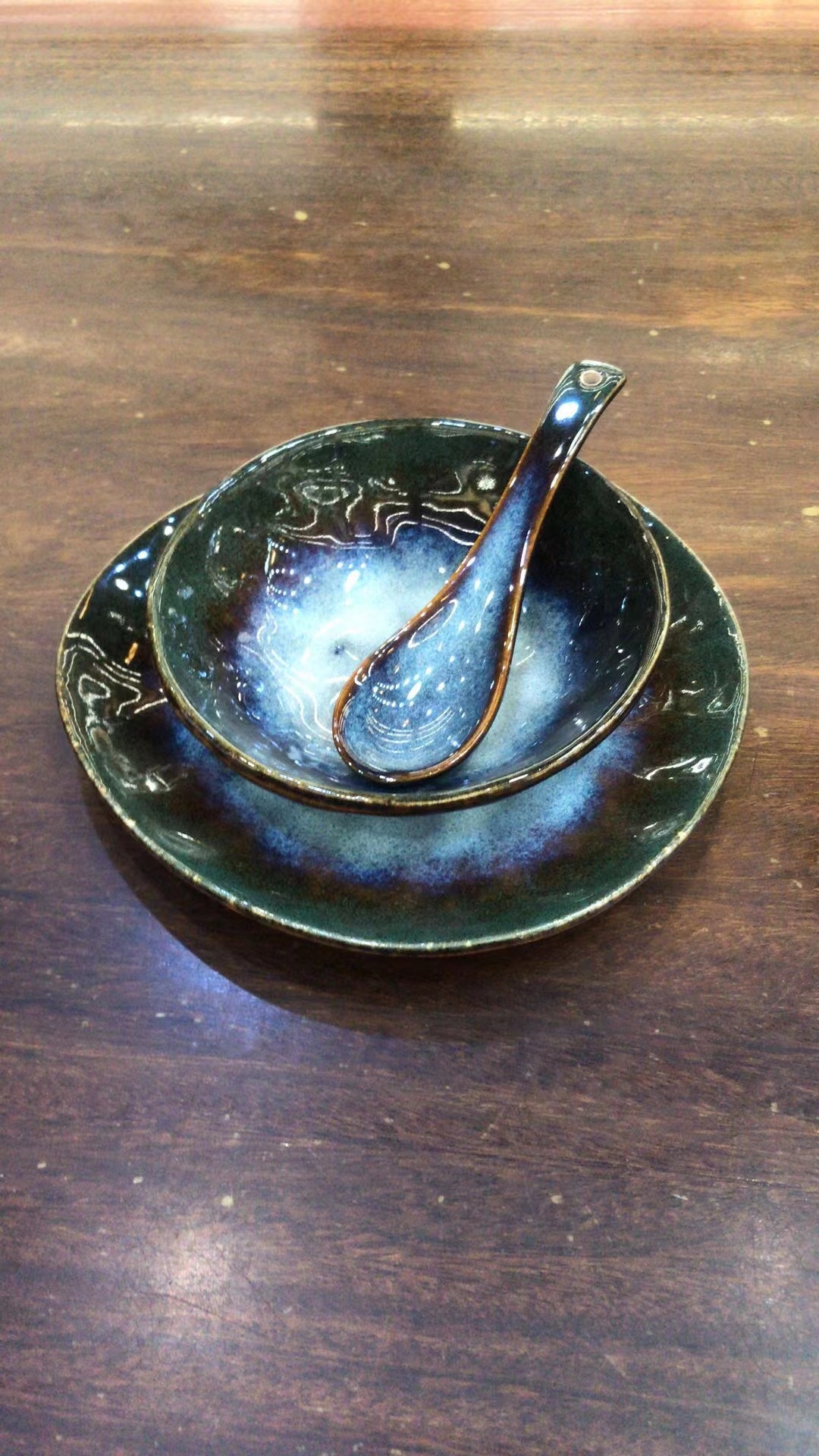 新款陶瓷盘子口碗杯创意家居礼品工艺品日用百货厨房用具