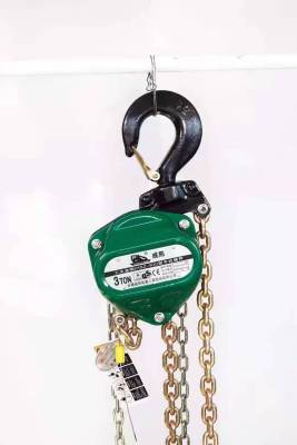 Yiwu Good Goods Hand-Pulled 3-Ton Hoist Crane Manual Portable Chain Lifting Hoist