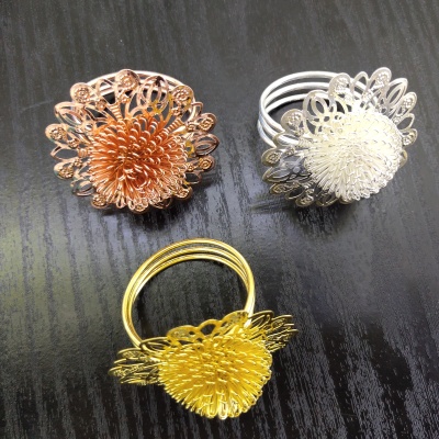 Foreign Trade Hot Metal Napkin Ring Small Balls Napkin Ring Hotel Home Table Decoration Supplies