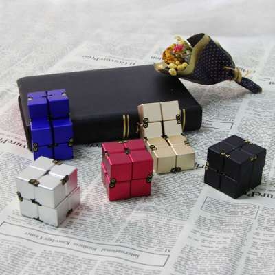 Infinite Cube Alloy ABS Useful Tool for Pressure Reduction Boring Decompression Toy Wireless Cube Creative Pressure Relief Useful Tool for Pressure Reduction