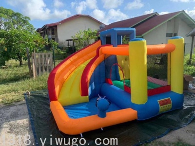 Factory Direct Sales Inflatable Toys Inflatable Castle Inflatable Slide Water Spraying Water PVC Oxford Family Indoor Jump