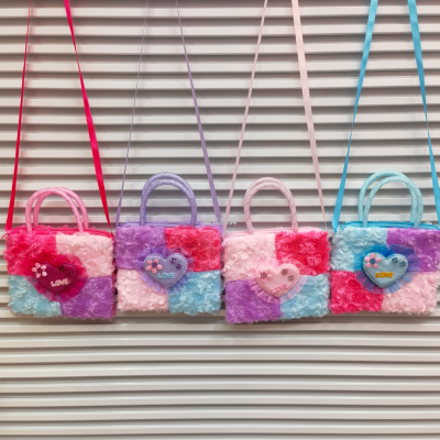 Plush Toy Bag Children's Satchel Plush Bag Portable Messenger Bag Square Patch Heart-Shaped Furry Satchel