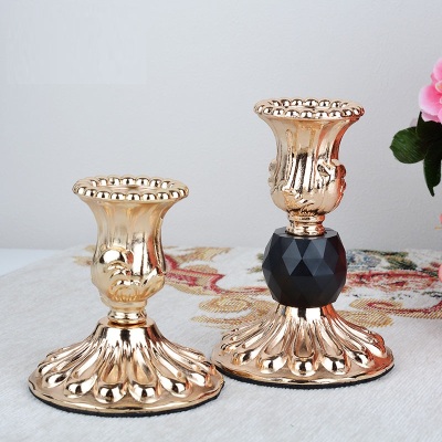 European-Style Metal Small Candlestick Candle Holder Romantic Model Room Decoration Candle Holder Decorative Ornaments