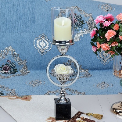 Modern Minimalist Candle Holder Silver Metal Candle Holder Romantic Dining-Table Decoration Candlestick Ornaments