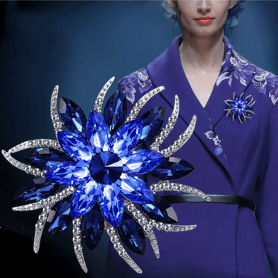 Brooch Brooch Pin Korean Elegant Women's Coat Cardigan Coat Fashion Japan and South Korea Simple All-Matching Graceful