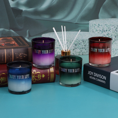 Soy Wax Aromatherapy Candle Custom Romantic Fragrance Candle Creative Hand-Holding Gift Set Gradient Style Aromatherapy Candle Cup