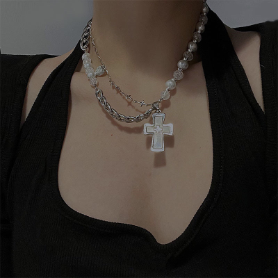 European and American Ins Hip Hop Cool Cross Pendant Pearl Necklace Clavicle Chain Short Necklace Women