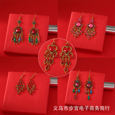 Factory Wholesale Vintage Ear Jewelry Exquisite and Versatile Fashion Fresh Earrings Korean Style Tassel Temperamental Diamond Women's Earrings