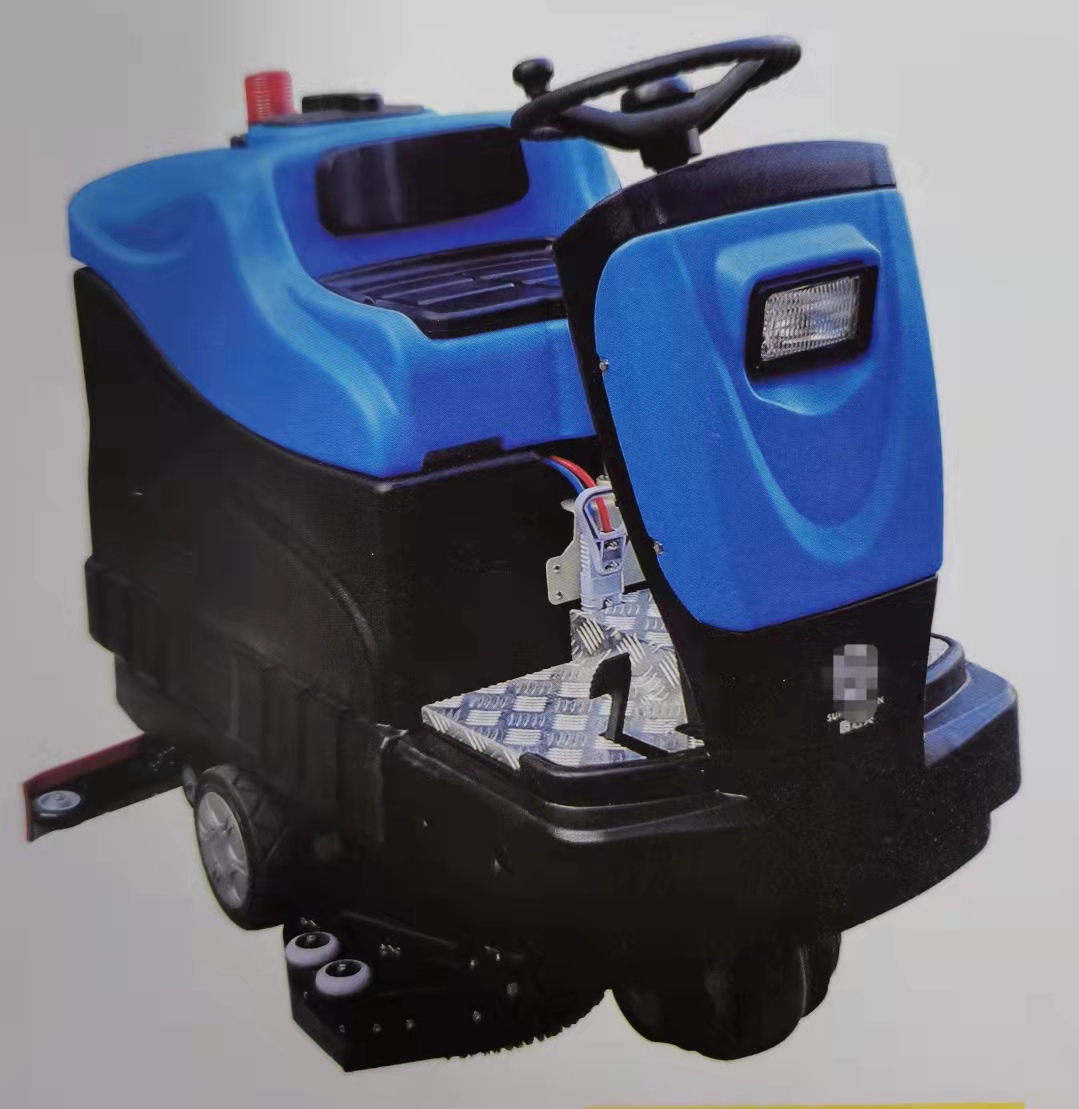 驾驶式洗地机--具体价格请电话咨询