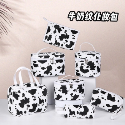 New Trendy CowsPattern Waterproof Cosmetic Bag Portable Portable Toiletry Bag Large Capacity Creative Travel Storage Bag
