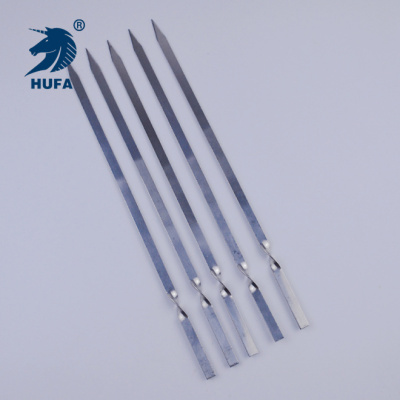 Manufacturer Stainless Steel Spiral Twist Flat Stick BBQ Stick Barbecue Tools Bake Needle Kebab