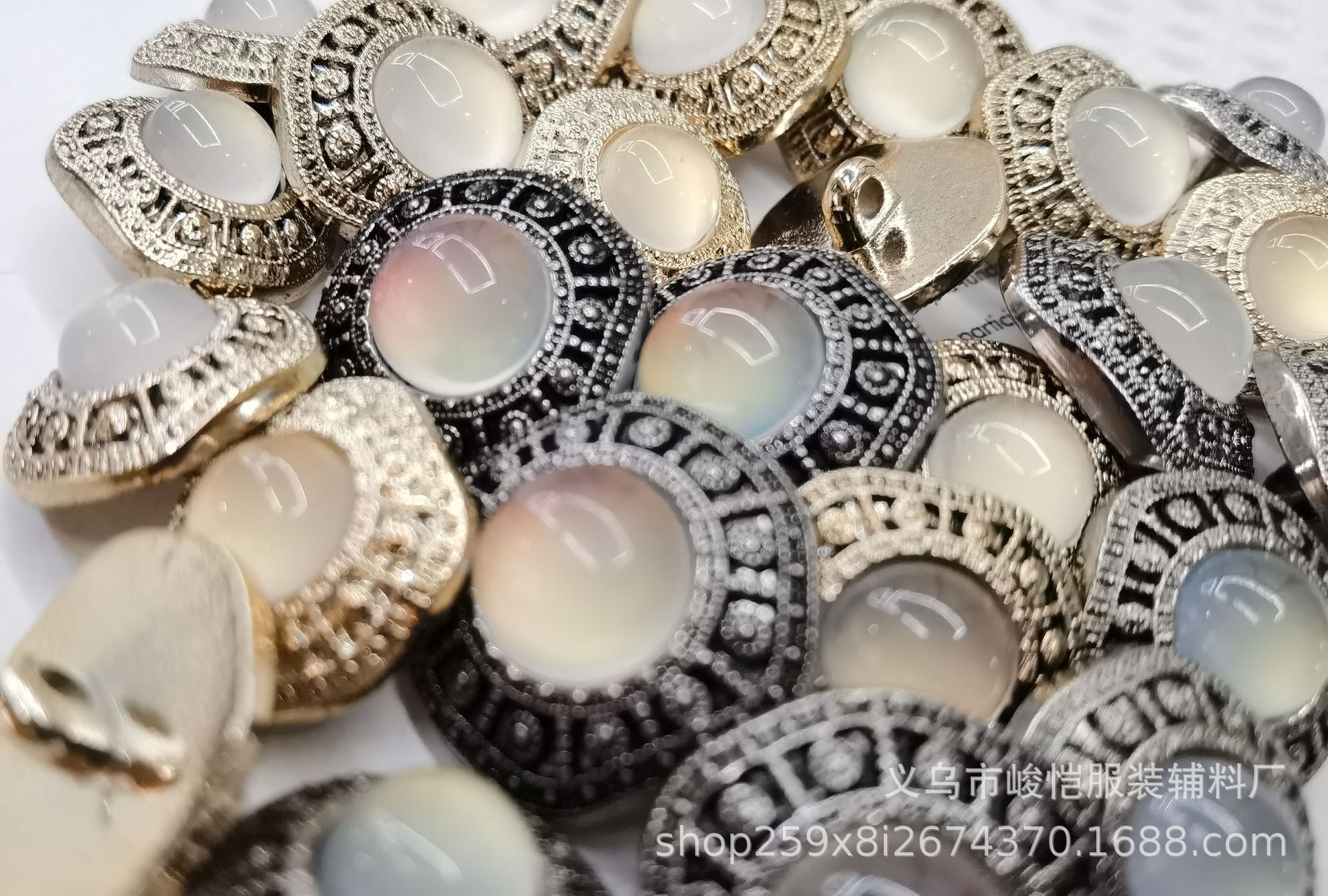 现货流沙几何花型树脂钻AB彩风衣装饰轻熟风衬衫外套大衣扣子