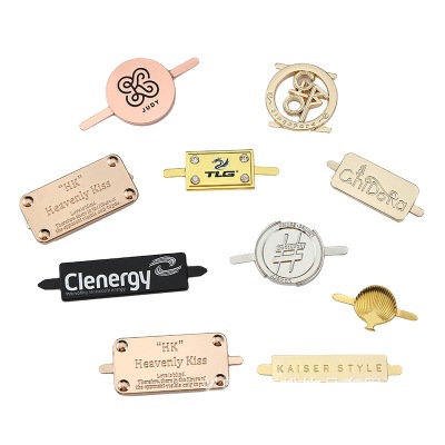 Customized Cosmetic Bag Letter Signs Metal Block Pin Metal Badge Customized Die Casting Zinc Alloy Logo Nameplate